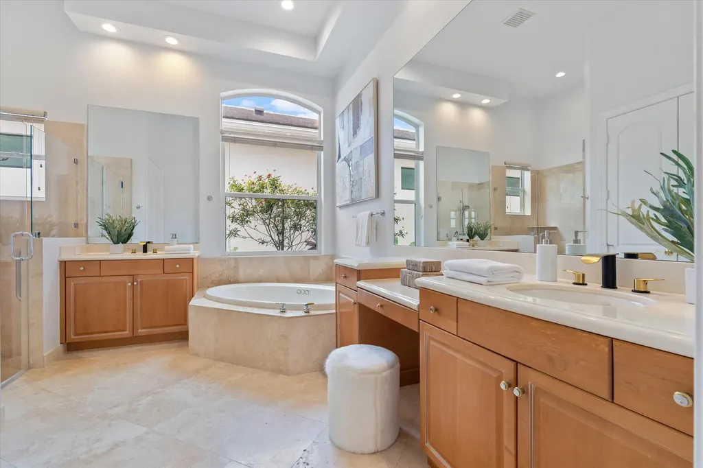 15873 Double Eagle Trail Delray Beach FL 33446