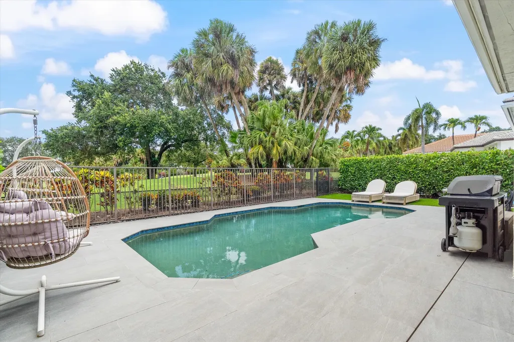 15873 Double Eagle Trail Delray Beach FL 33446