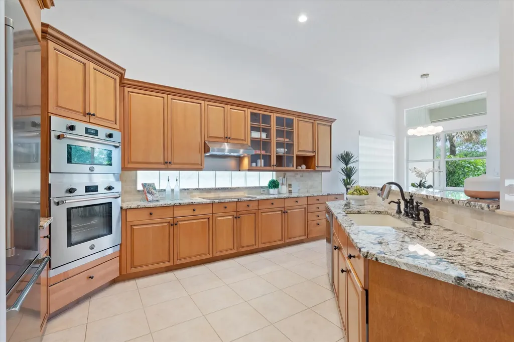 15873 Double Eagle Trail Delray Beach FL 33446