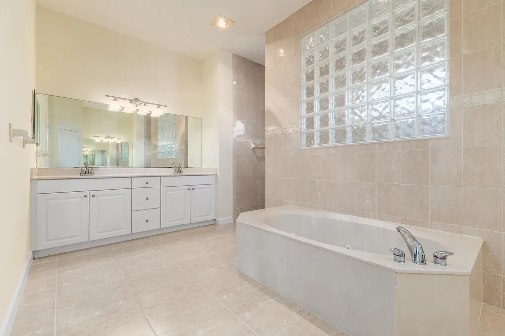 5339 NW Milner Drive Port St Lucie FL 34983