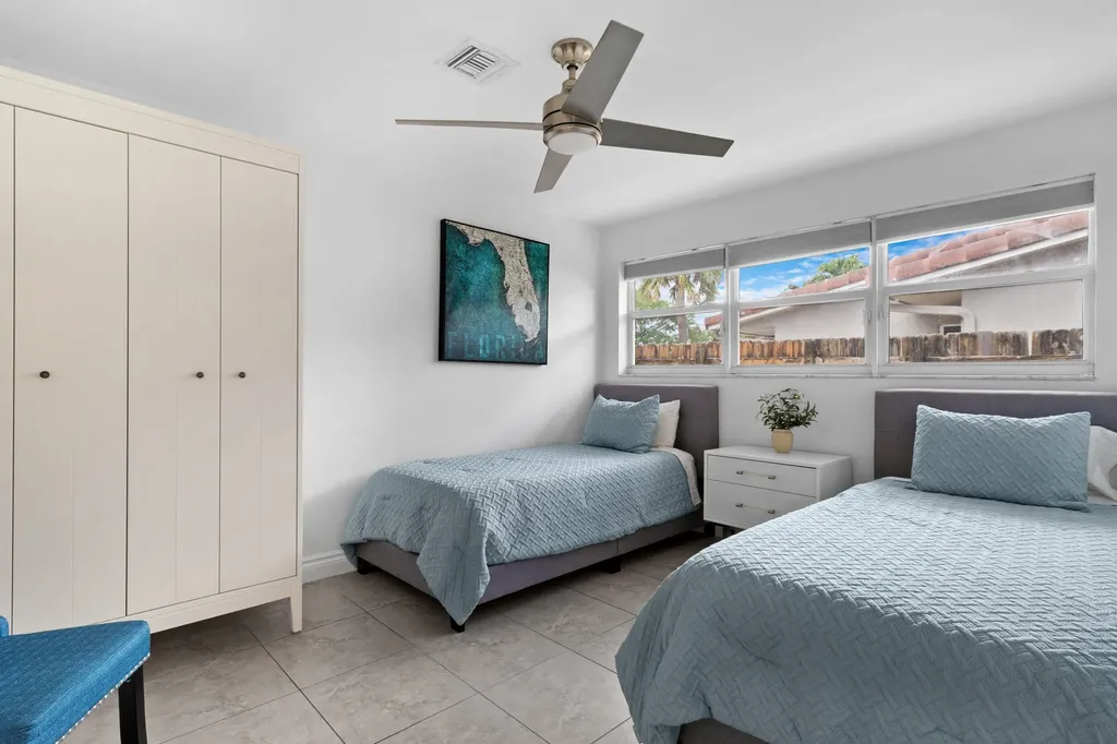 1418 NE 57th Place Fort Lauderdale FL 33334
