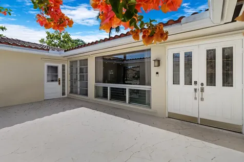 1418 NE 57th Place Fort Lauderdale FL 33334