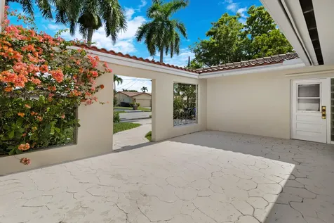 1418 NE 57th Place Fort Lauderdale FL 33334