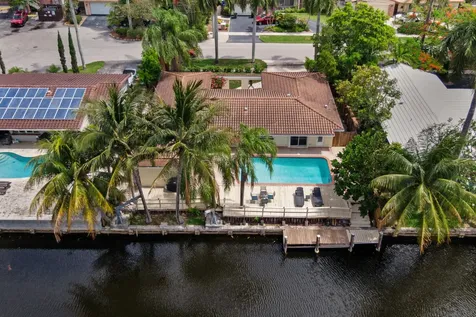 1418 NE 57th Place Fort Lauderdale FL 33334