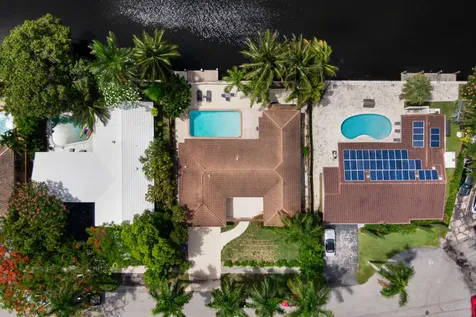 1418 NE 57th Place Fort Lauderdale FL 33334
