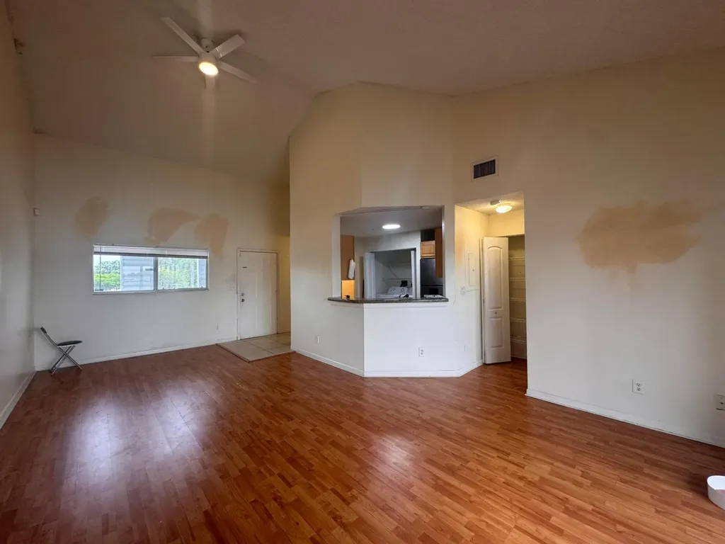 3409 NW 44th Street Lauderdale Lakes FL 33309