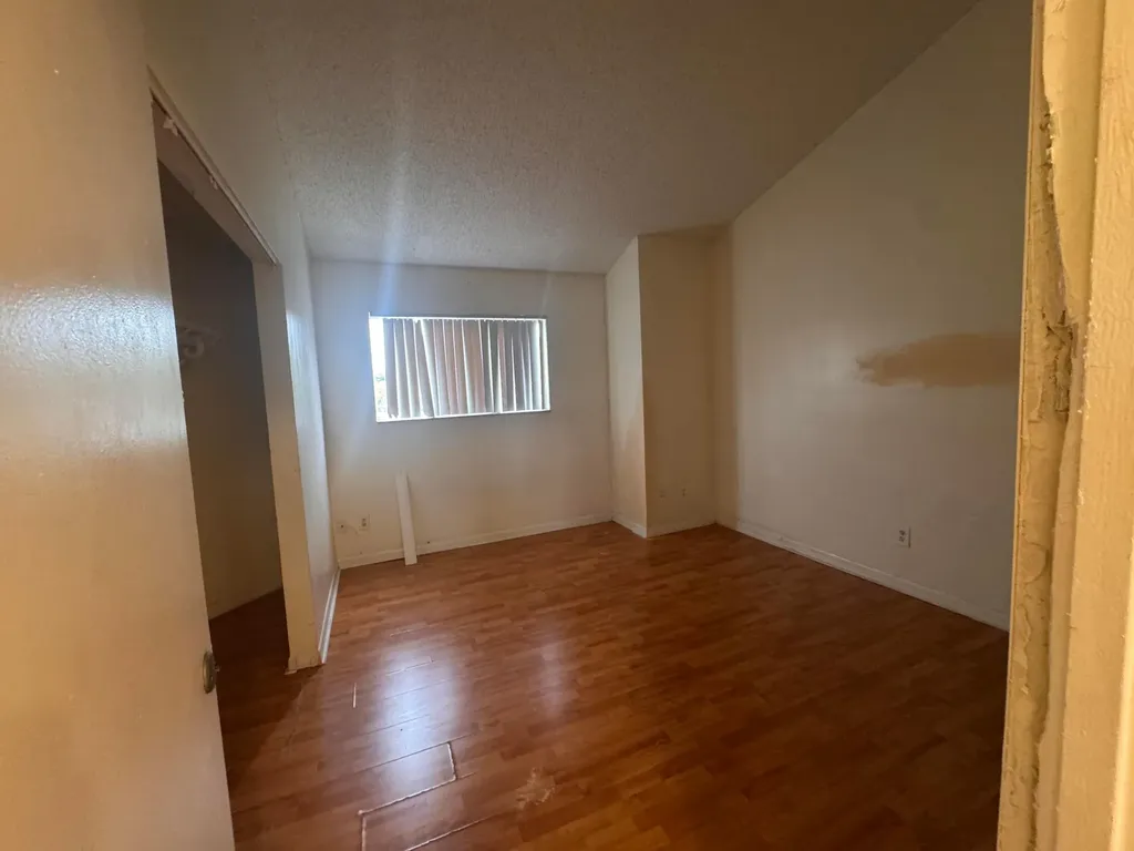 3409 NW 44th Street Lauderdale Lakes FL 33309