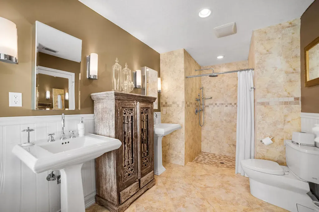 1256 Lake Breeze Drive Wellington FL 33414