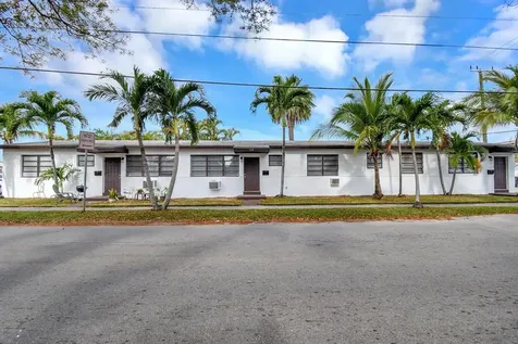 1116 S 17th Avenue S Hollywood FL 33020