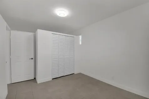 1116 S 17th Avenue S Hollywood FL 33020