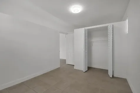 1116 S 17th Avenue S Hollywood FL 33020