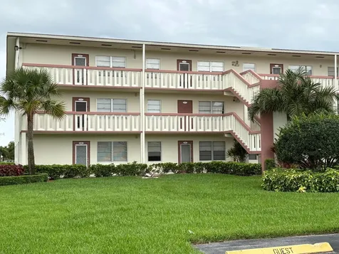 112 Preston Way Boca Raton FL 33434