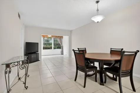 2115 NE 42nd Court Lighthouse Point FL 33064
