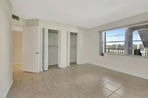 1000 SW 125th Avenue Pembroke Pines FL 33027