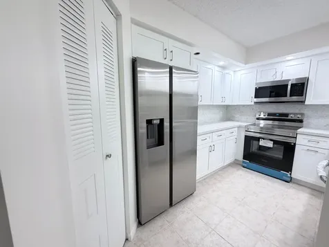 1000 SW 125th Avenue Pembroke Pines FL 33027