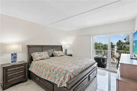 95 N Birch Road Fort Lauderdale FL 33304