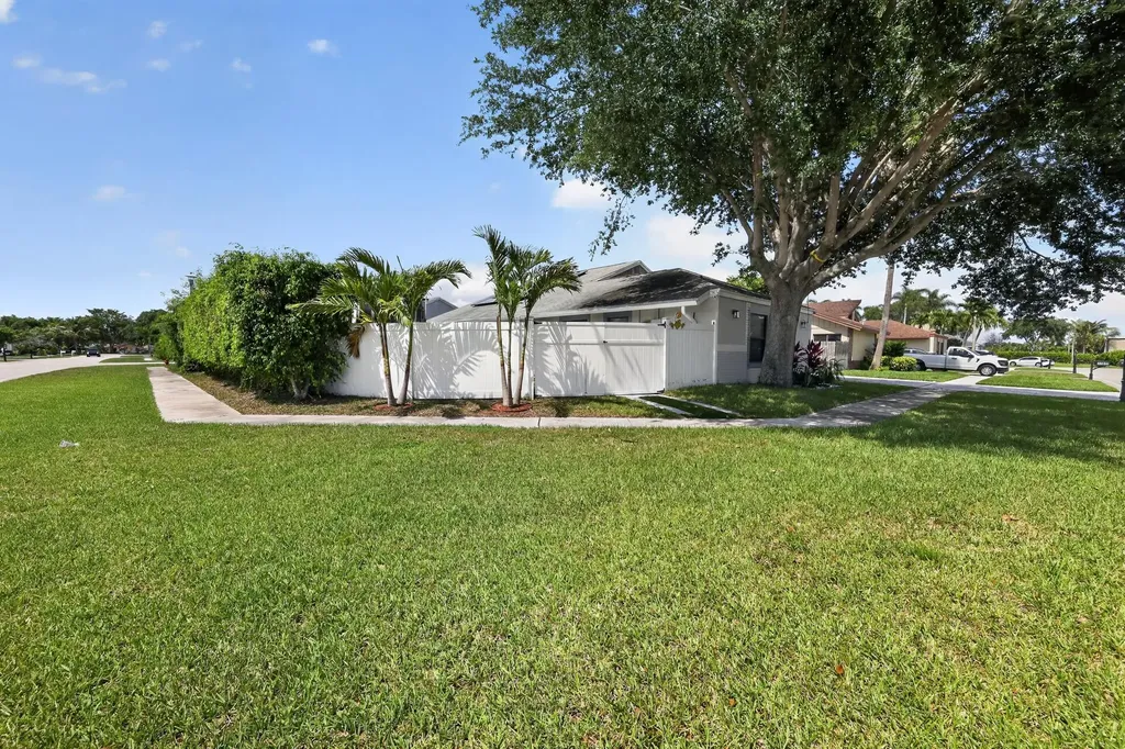 11423 Whisper Sound Drive Boca Raton FL 33428
