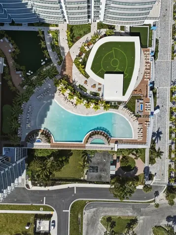 220 Lake Shore Drive Lake Park FL 33403