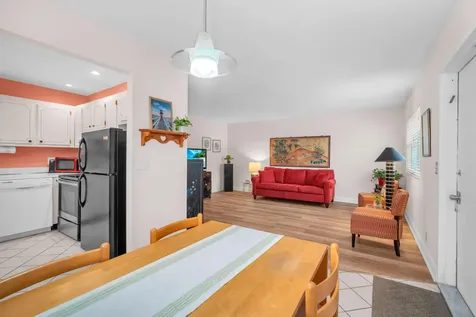 716 Saxony Place Delray Beach FL 33446