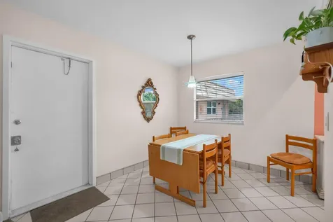 716 Saxony Place Delray Beach FL 33446
