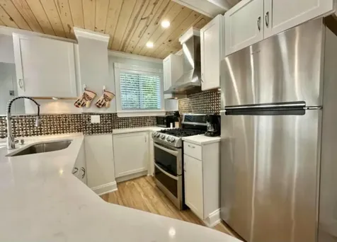 698 Forsyth Street Boca Raton FL 33487