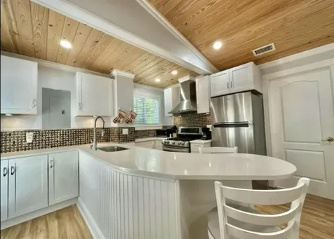 698 Forsyth Street Boca Raton FL 33487