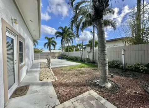 698 Forsyth Street Boca Raton FL 33487