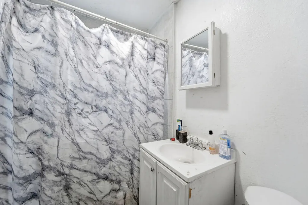 1021 14th Street West Palm Beach FL 33401