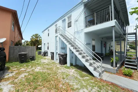 1021 14th Street West Palm Beach FL 33401
