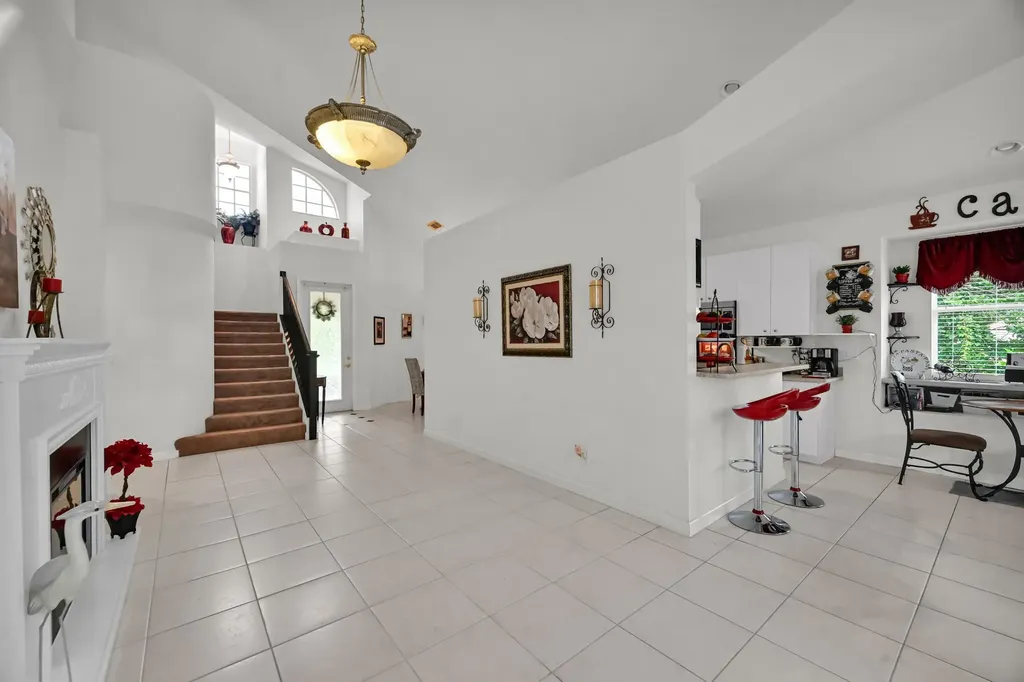 657 SW Munjack Cove Port St Lucie FL 34986