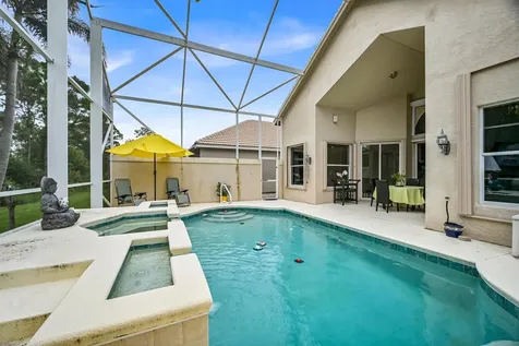 657 SW Munjack Cove Port St Lucie FL 34986