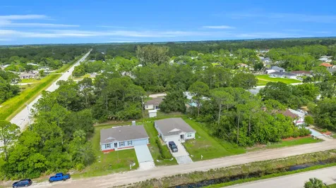 8266 E 98th Avenue Vero Beach FL 32967