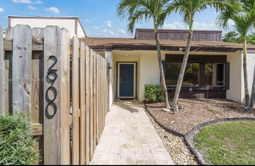 2900 NW 69th Court Fort Lauderdale FL 33309