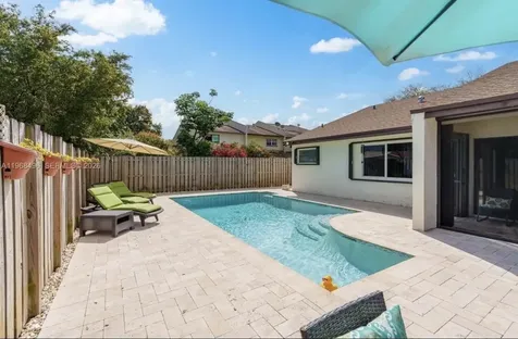 2900 NW 69th Court Fort Lauderdale FL 33309