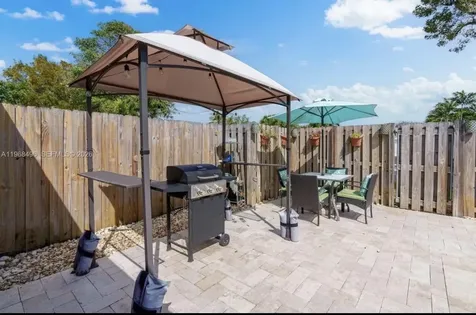 2900 NW 69th Court Fort Lauderdale FL 33309