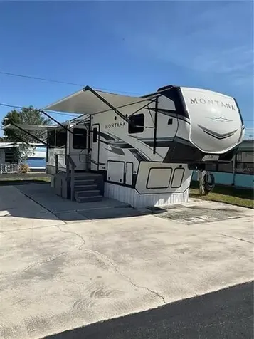 1339 Old Lakeport NW Moore Haven FL 33471