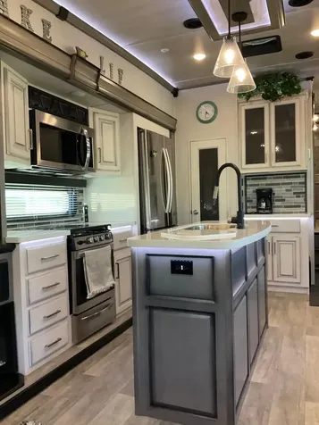 1339 Old Lakeport NW Moore Haven FL 33471