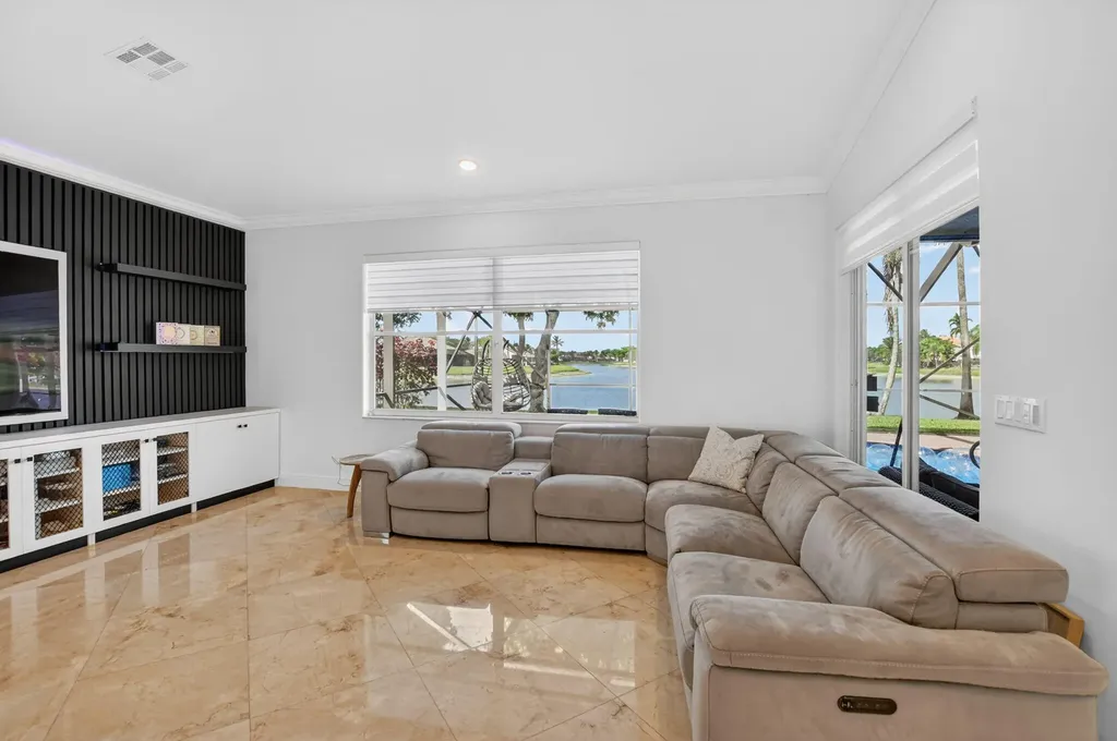12466 Baywind Court Boca Raton FL 33428