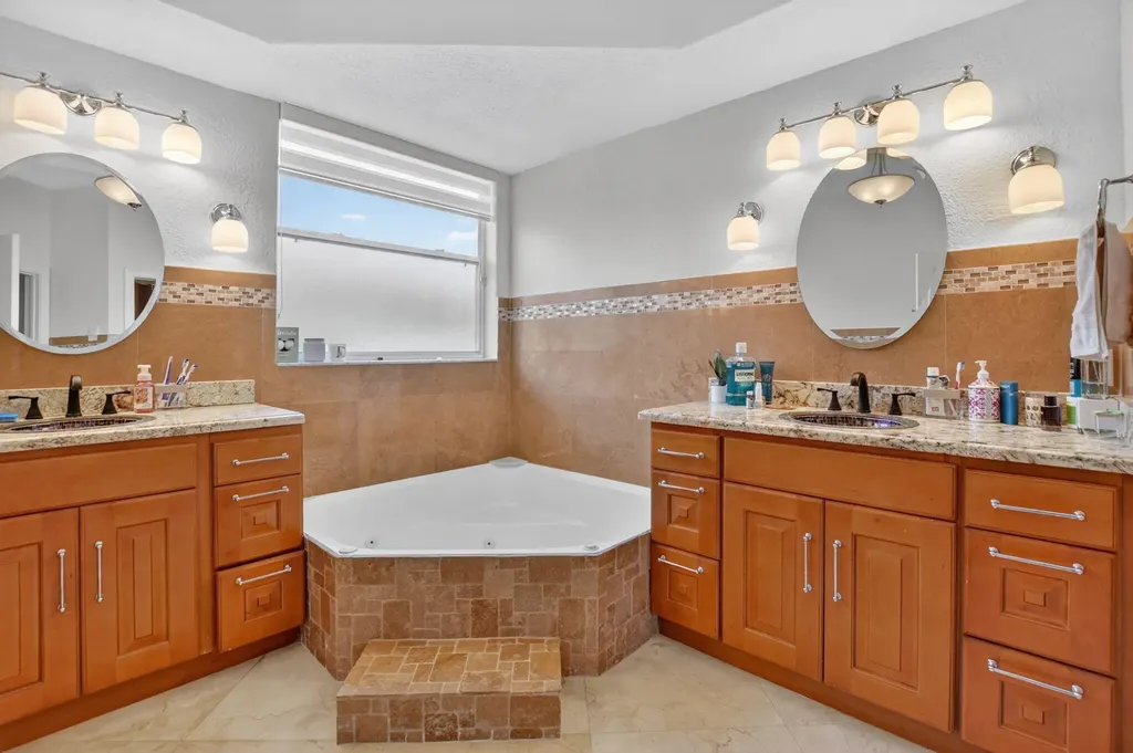 12466 Baywind Court Boca Raton FL 33428