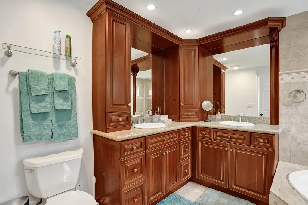 411 SW 18th Court Pompano Beach FL 33060