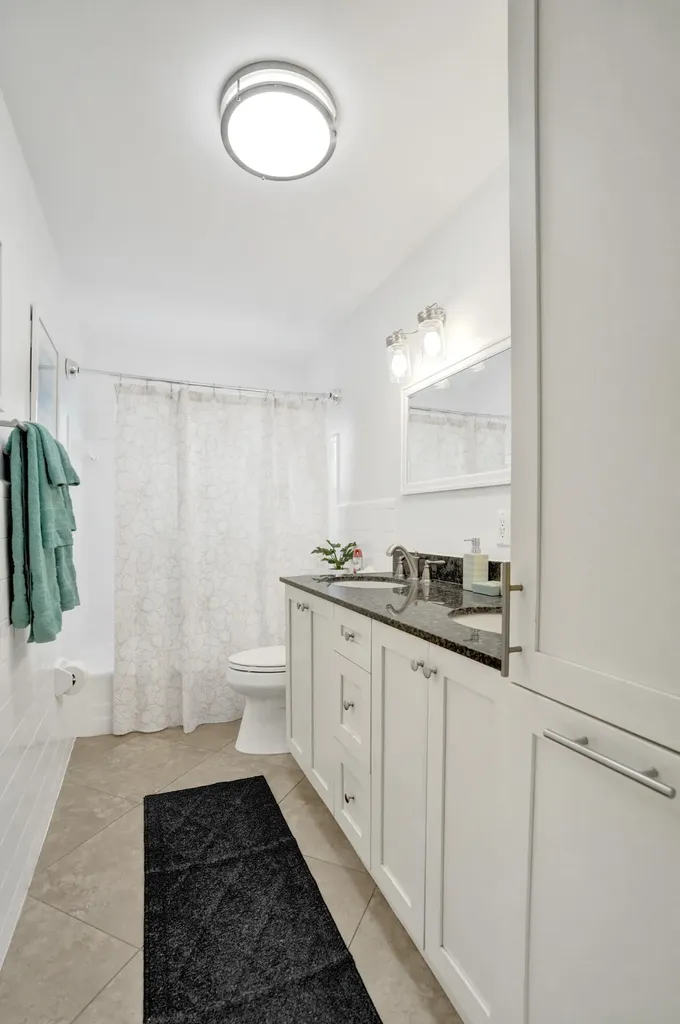 411 SW 18th Court Pompano Beach FL 33060