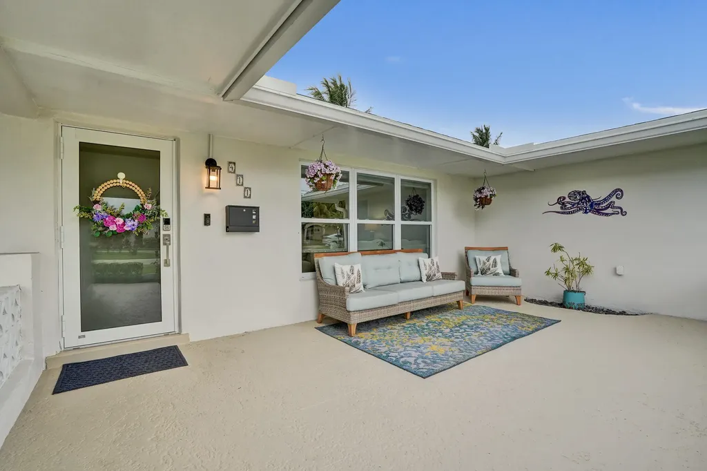 411 SW 18th Court Pompano Beach FL 33060