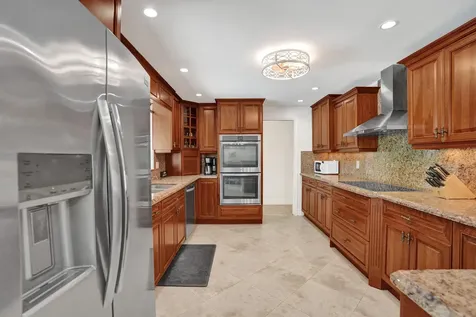 411 SW 18th Court Pompano Beach FL 33060