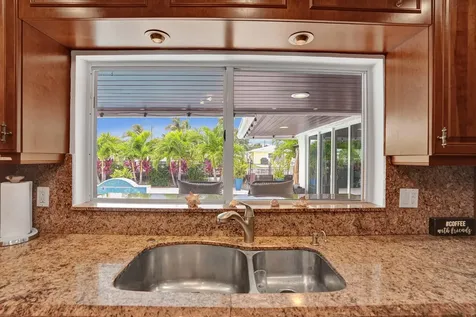 411 SW 18th Court Pompano Beach FL 33060
