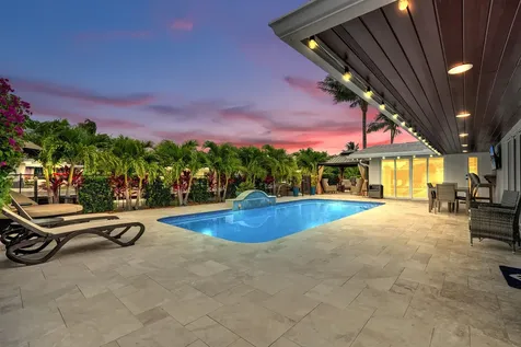 411 SW 18th Court Pompano Beach FL 33060