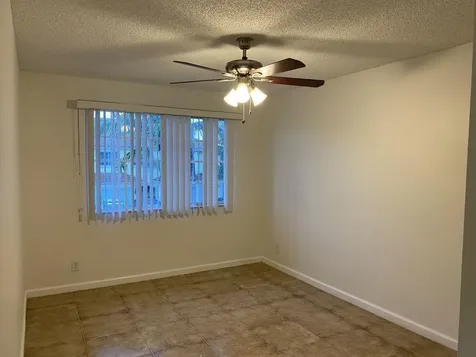 925 Imperial Lake Road West Palm Beach FL 33413