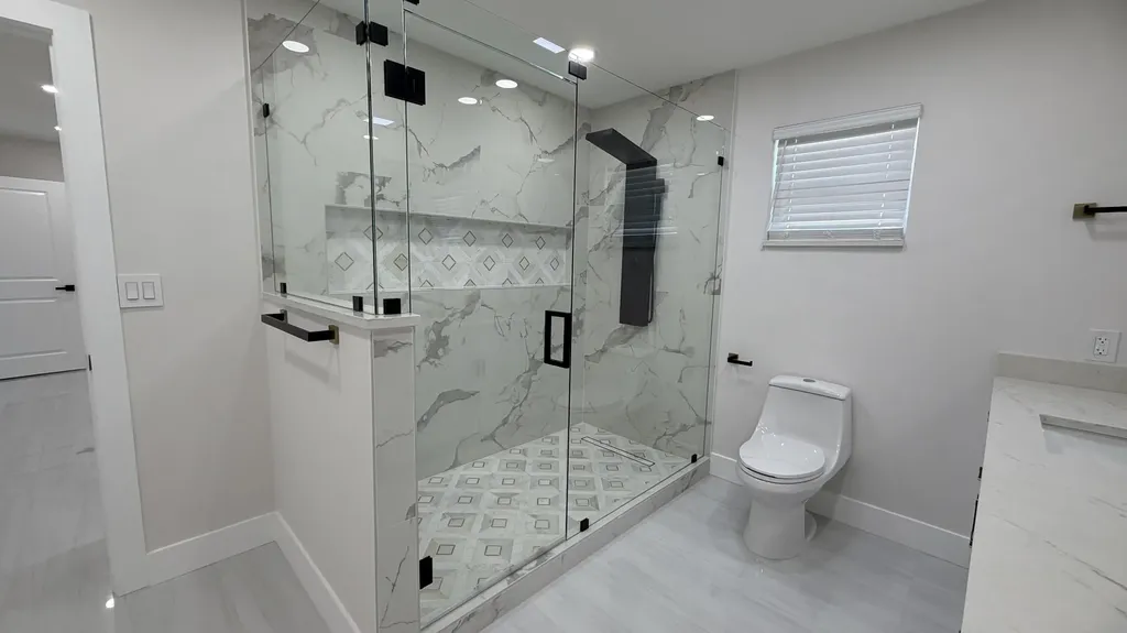 2521 NE 45th Street Lighthouse Point FL 33064