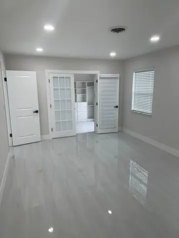 2521 NE 45th Street Lighthouse Point FL 33064