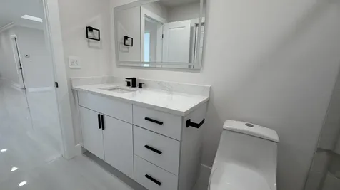 2521 NE 45th Street Lighthouse Point FL 33064