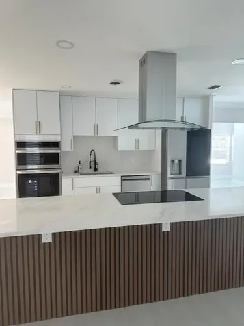 2521 NE 45th Street Lighthouse Point FL 33064